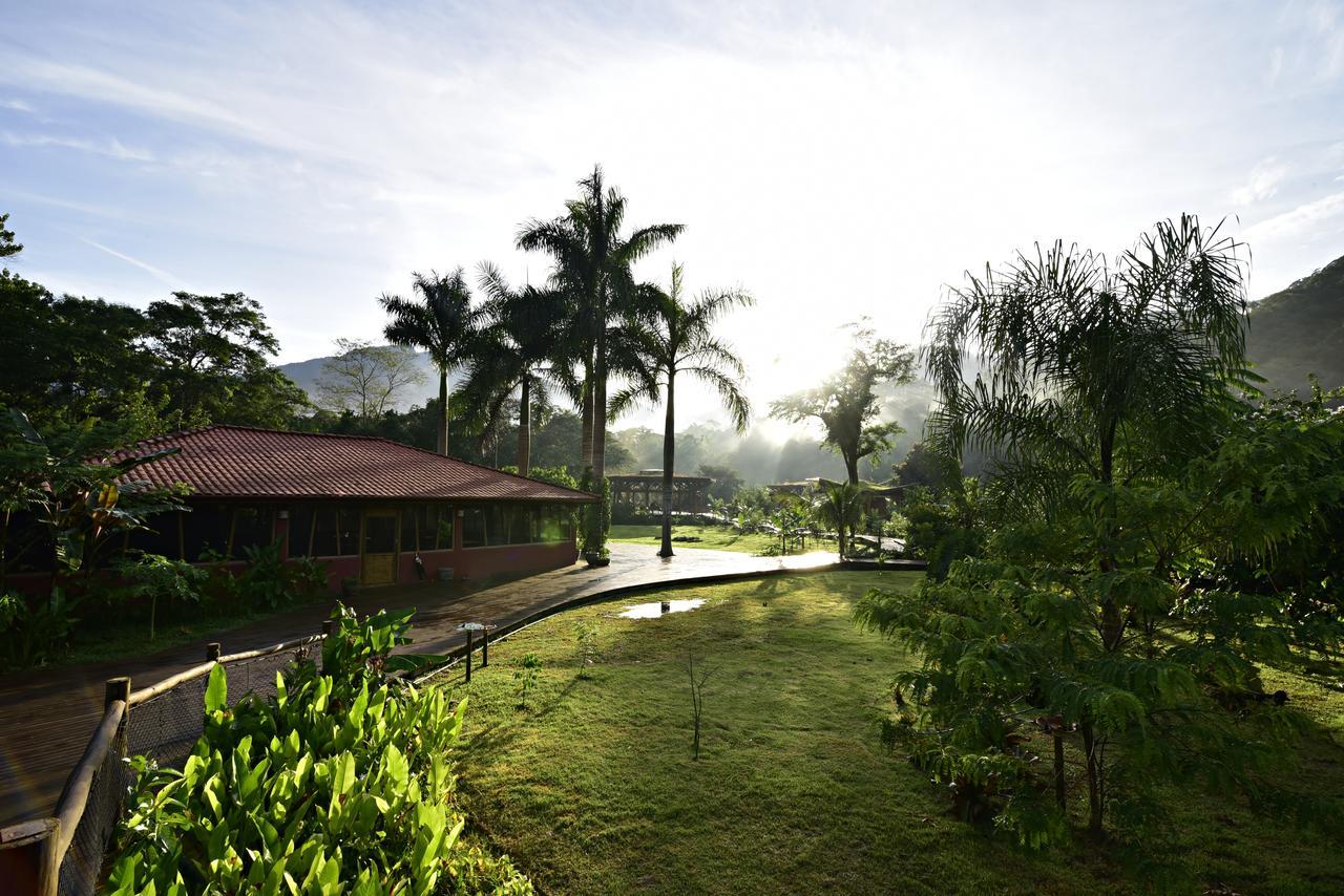 Banana Bamboo Ecolodge Убатуба Экстерьер фото
