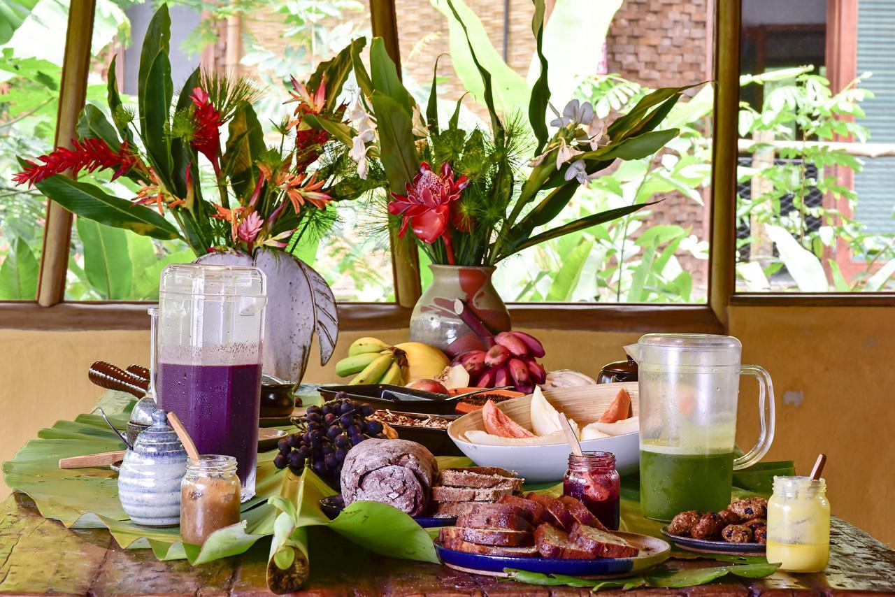 Banana Bamboo Ecolodge Убатуба Экстерьер фото